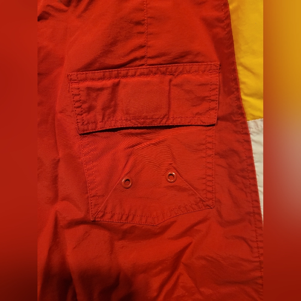 EUC Men's Red Fossil Beach Issue Board Shorts Size 34 - Picture 5 of 6
